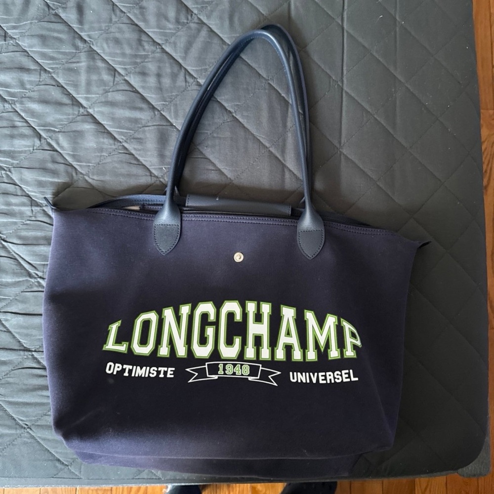 Longchamp large lepliage bag